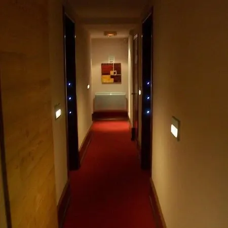 Le Falken Hotel 3*